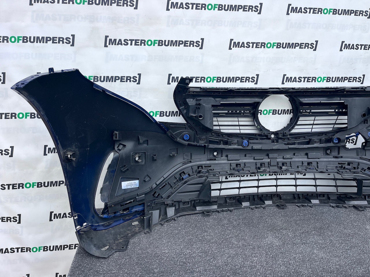 Mercedes Eqc Amg Line Premium A293 2020-2023 Front Bumper 6 Pdc Genuine [e493]