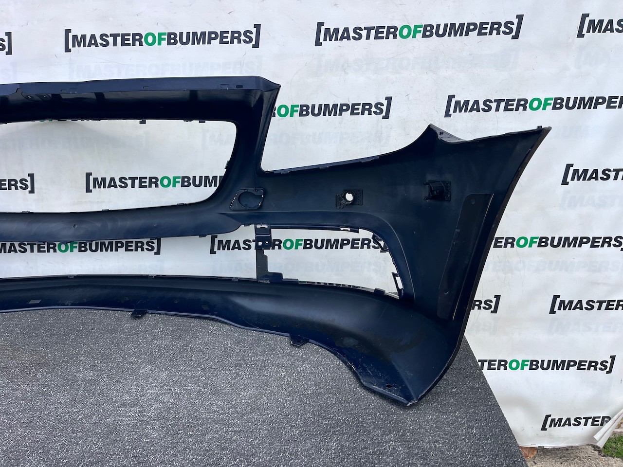Mercedes Slk Se A172 Mk3 Cabrio 2012-2015 Front Bumper 6 Pdc Genuine [e435]