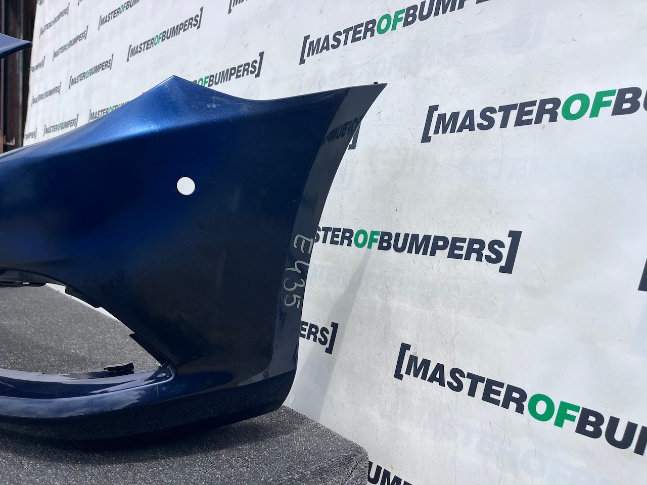 Mercedes Slk Se A172 Mk3 Cabrio 2012-2015 Front Bumper 6 Pdc Genuine [e435]