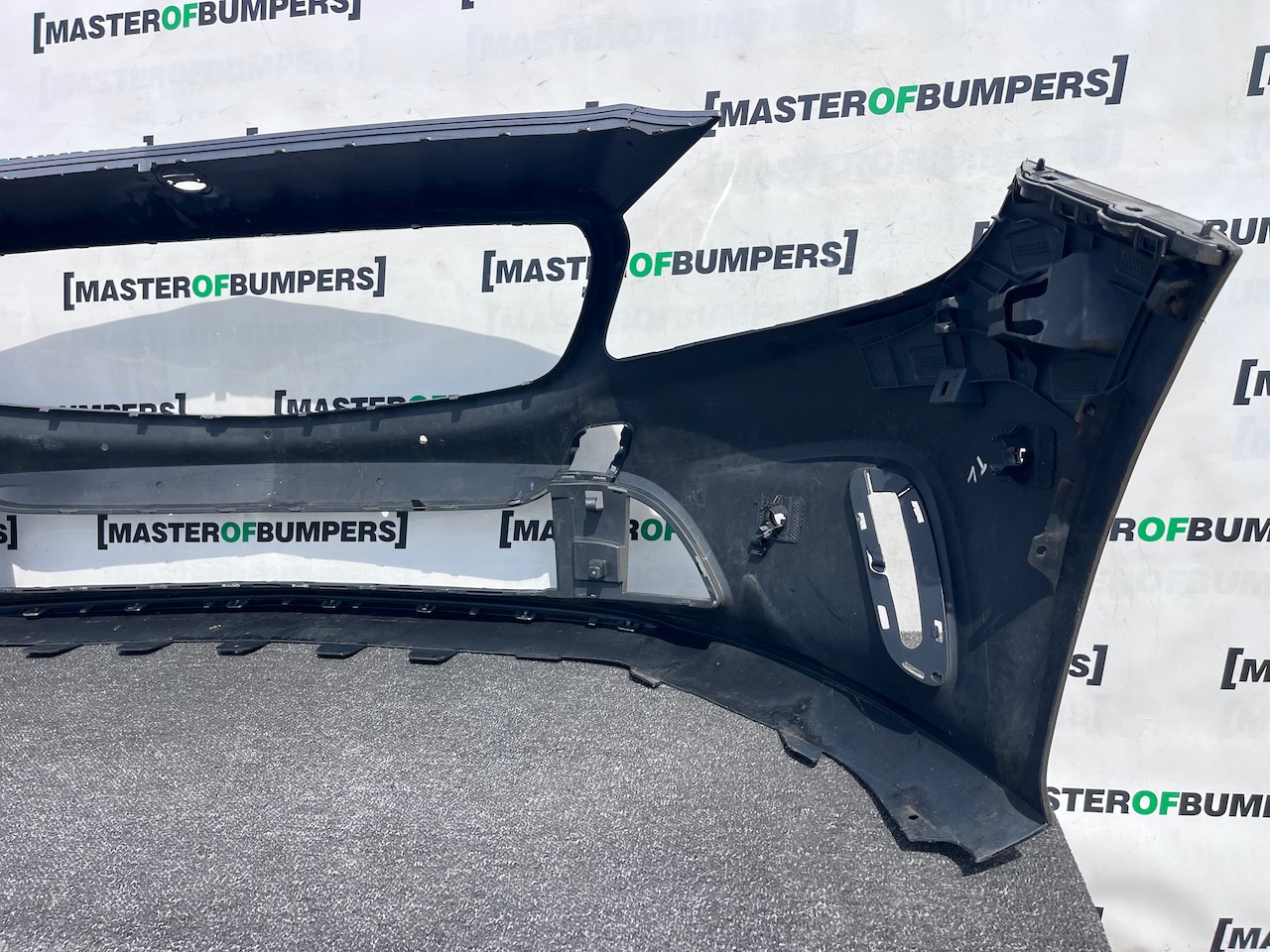 Mercedes A Class Se A176 Lift Hatchback 2016-2019 Front Bumper Genuine [e442]