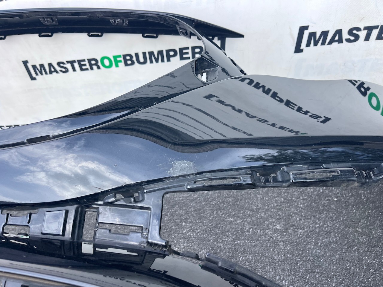 Mercedes E Class Amg Sport A214 2024-2026 Front Bumper 6 Pdc Genuine [e443]