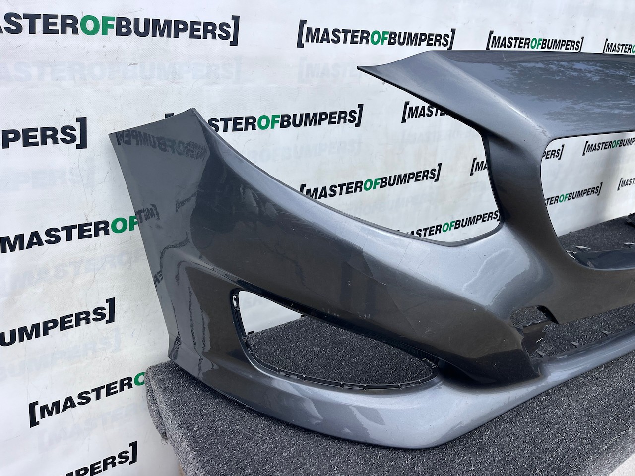 Mercedes B Class Se Hatchback 2014-2018 Front Bumper No Pdc Genuine [e444]