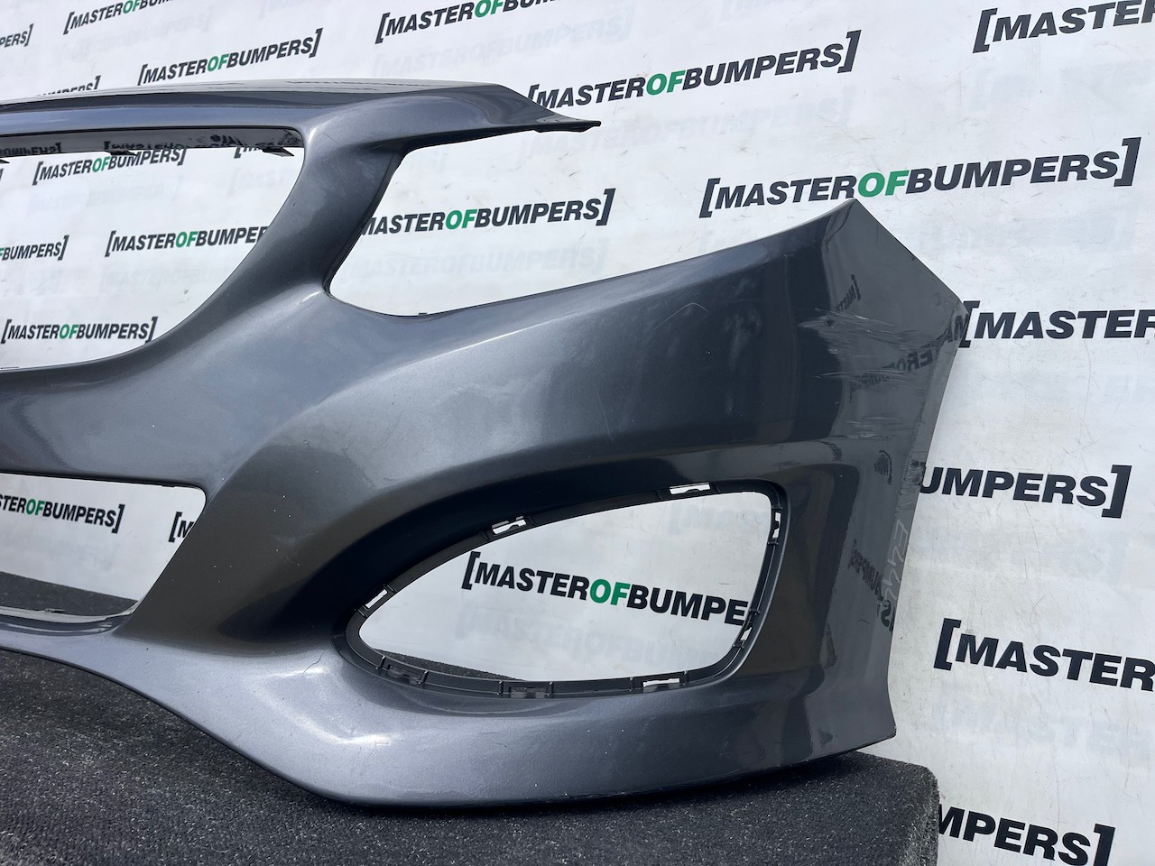 Mercedes B Class Se Hatchback 2014-2018 Front Bumper No Pdc Genuine [e444]