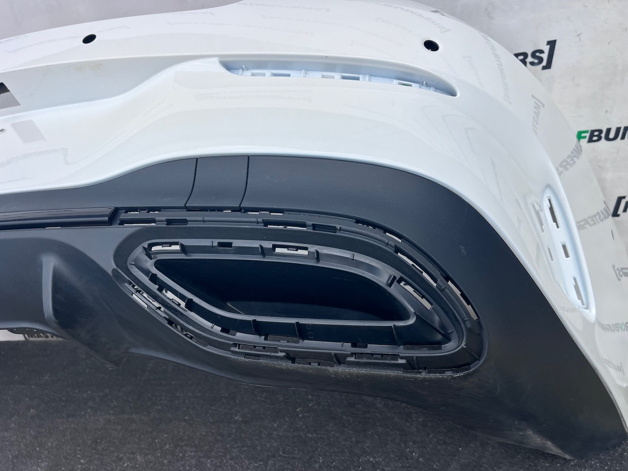 Mercedes Cla Amg Shooting Brake A118 2019-2023 Rear Bumper 6 Pdc Genuine [e447]