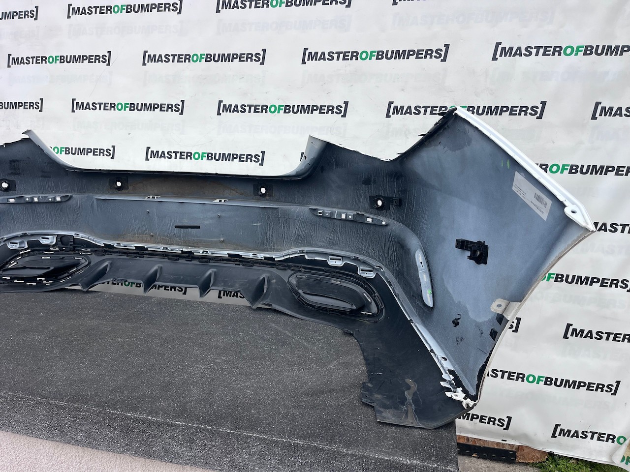 Mercedes Cla Amg Shooting Brake A118 2019-2023 Rear Bumper 6 Pdc Genuine [e447]