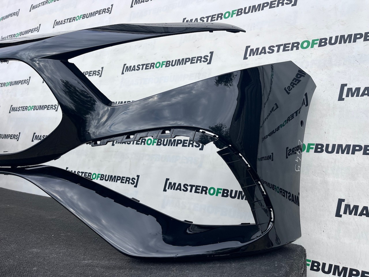 Mercedes A Class Amg A177 Lift Hatch 2023-2025 Front Bumper 6 Pdc Genuine [e449]
