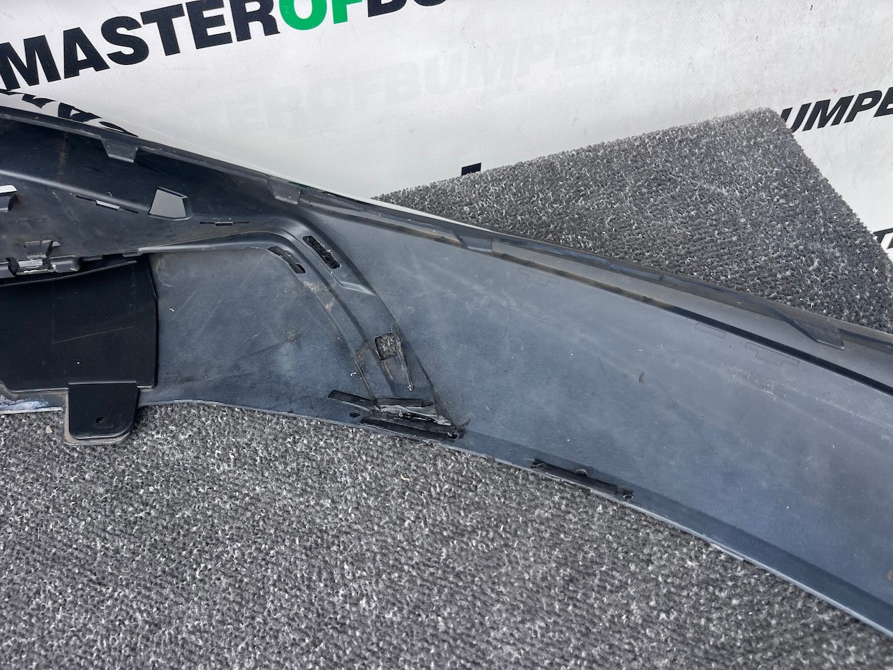 Mercedes A Class Amg A176 Lift Hatch 2016-2019 Front Bumper 6 Pdc Genuine [e451]