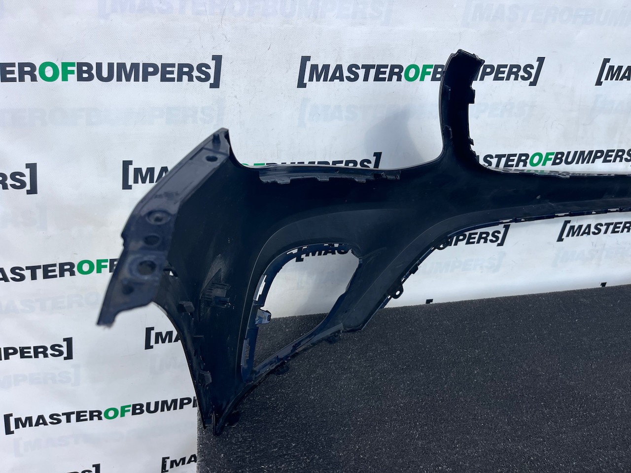 Mercedes Glc Amg Sport A253 4matic 2015-2018 Front Bumper 6 Pdc Genuine [e462]