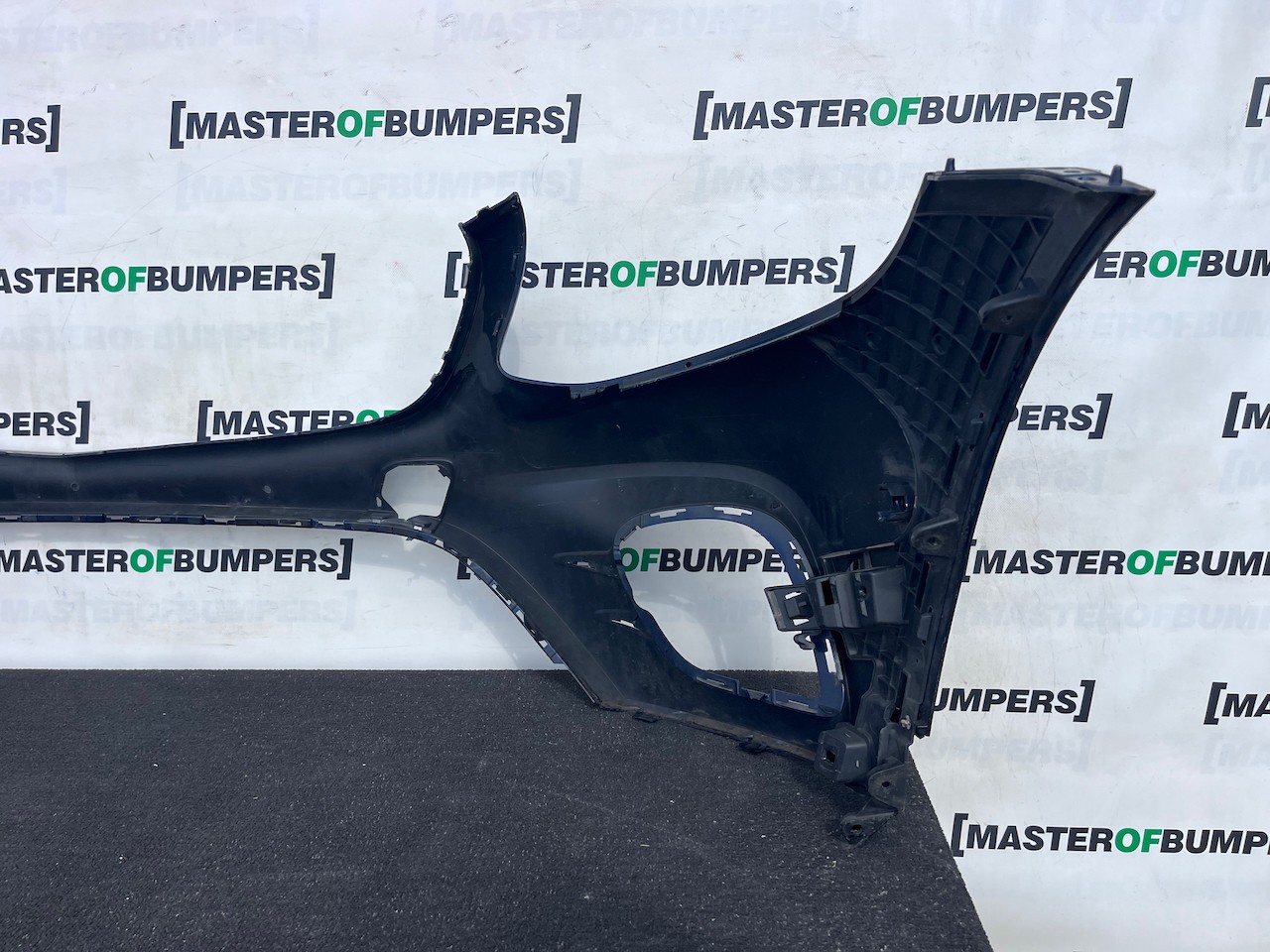 Mercedes Glc Amg Sport A253 4matic 2015-2018 Front Bumper 6 Pdc Genuine [e462]