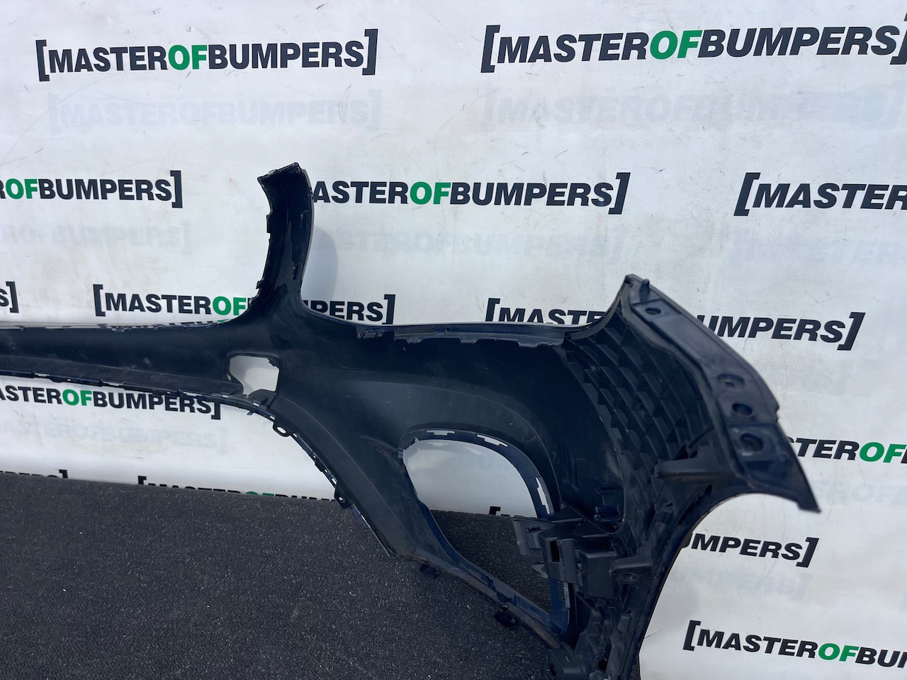 Mercedes Glc Amg Sport A253 4matic 2015-2018 Front Bumper 6 Pdc Genuine [e462]
