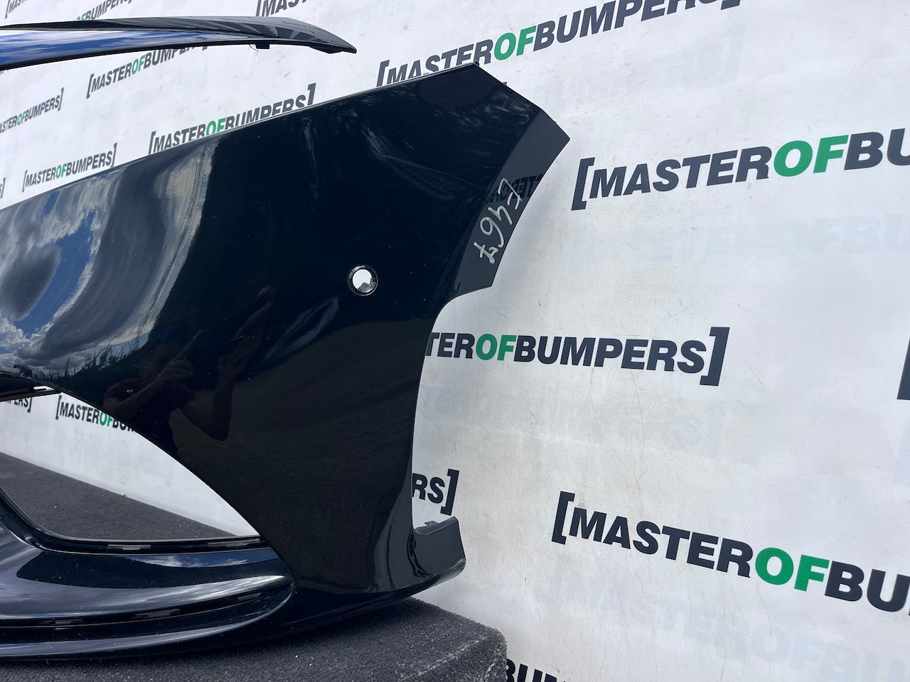 Mercedes A Class Amg A177 Hatchback 2019-2022 Front Bumper 6 Pdc Genuine [e467]