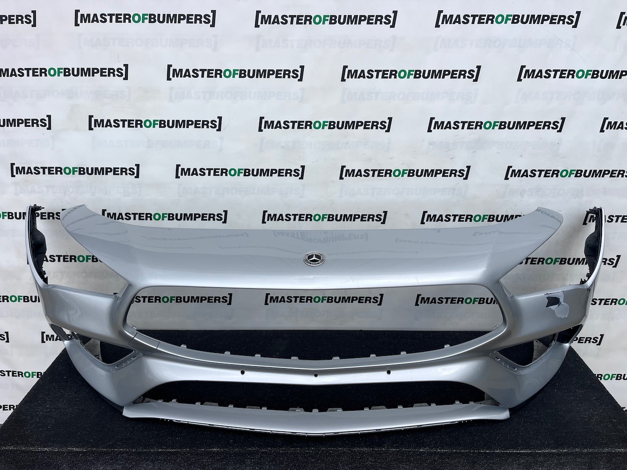 Mercedes Cla Amg Saloon Shotingbrake A118 2019-2023 Front Bumper Genuine [e477]