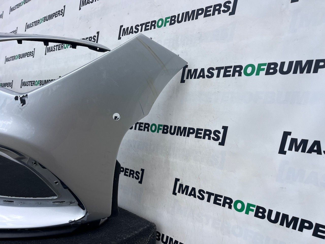 Mercedes Cla Amg Saloon Shotingbrake A118 2019-2023 Front Bumper Genuine [e477]
