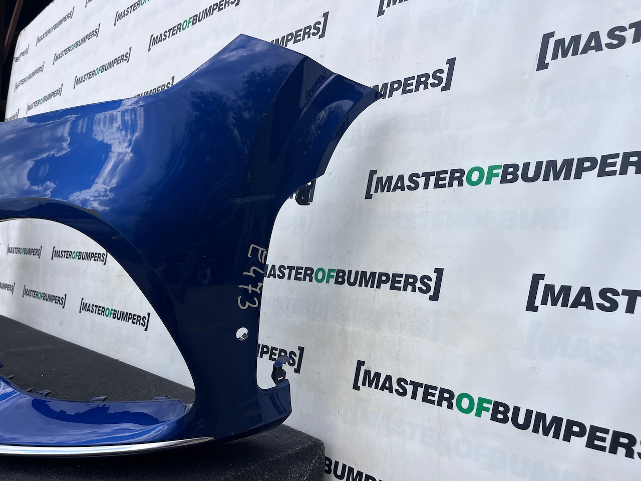Mercedes Gle Amg Sport A167 Suv 2019-2023 Front Bumper 6 Pdc Genuine [e473]