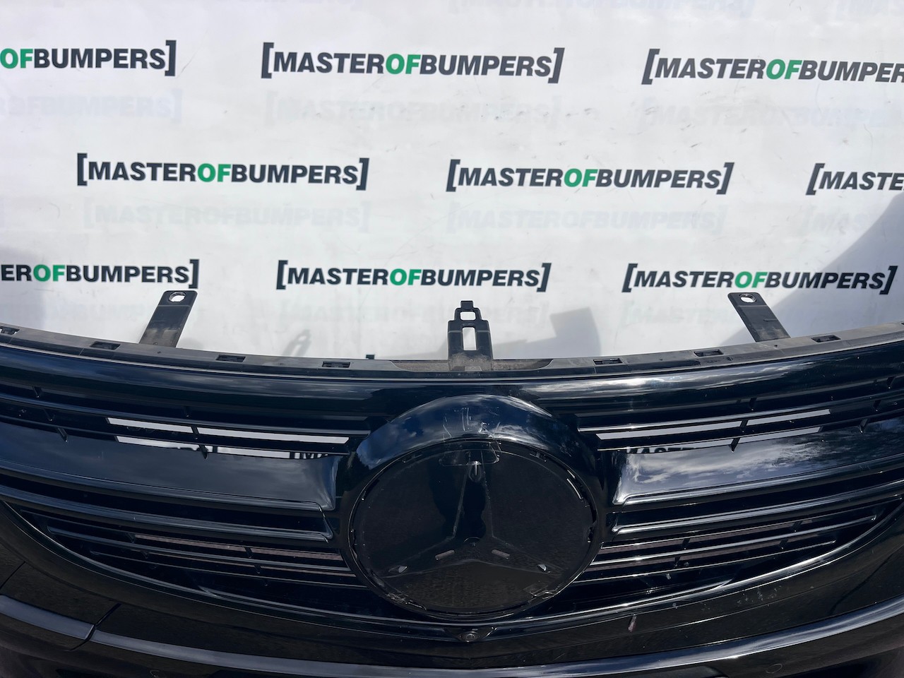 Mercedes Eqc Amg Line Premium A293 2020-2023 Front Bumper 6 Pdc Genuine [e355]