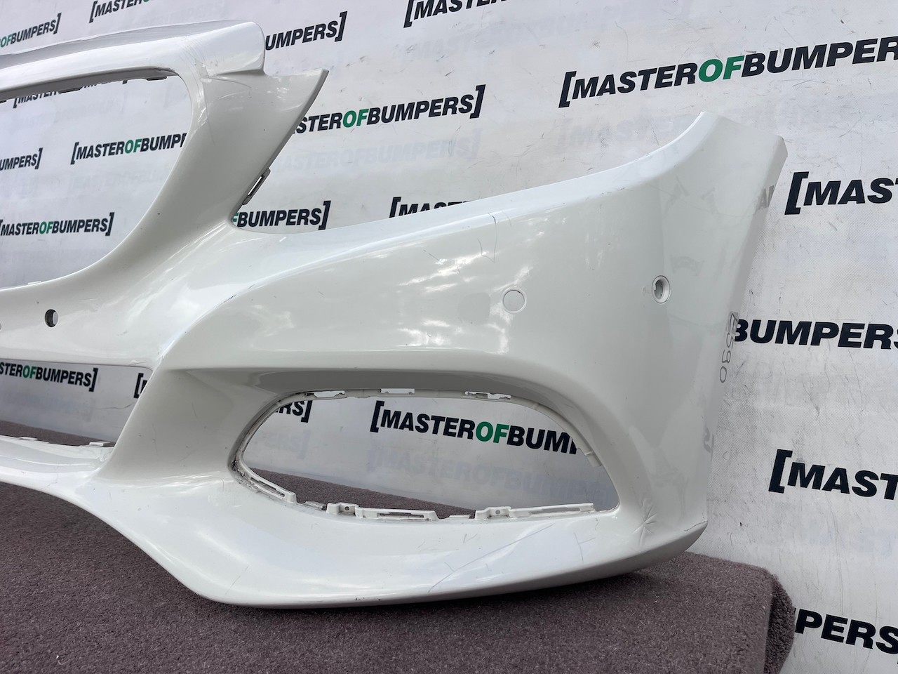Mercedes C Class Se A205 Premium 2015-2018 Front Bumper 6 Pdc Genuine [e590]