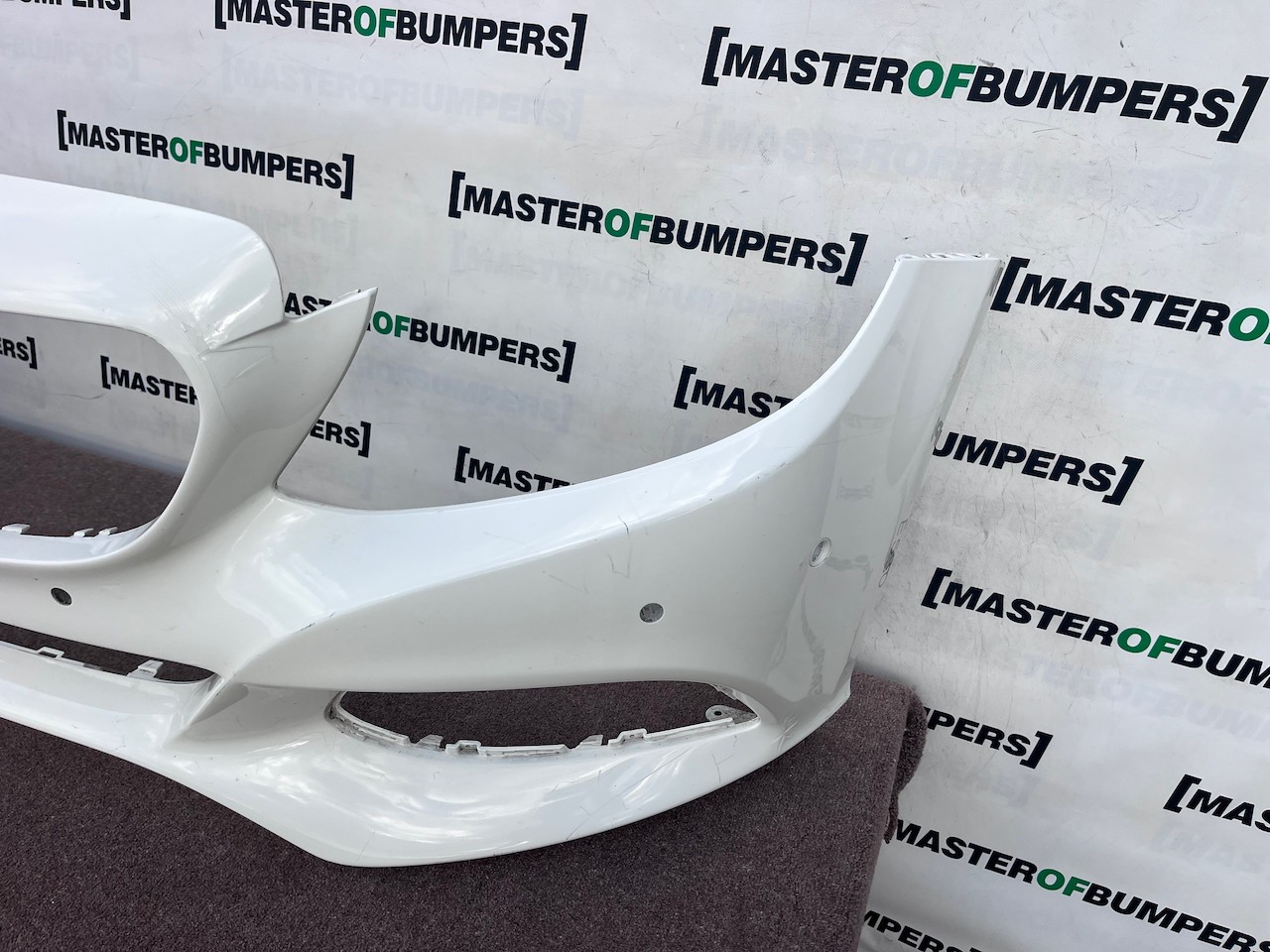 Mercedes C Class Se A205 Premium 2015-2018 Front Bumper 6 Pdc Genuine [e590]