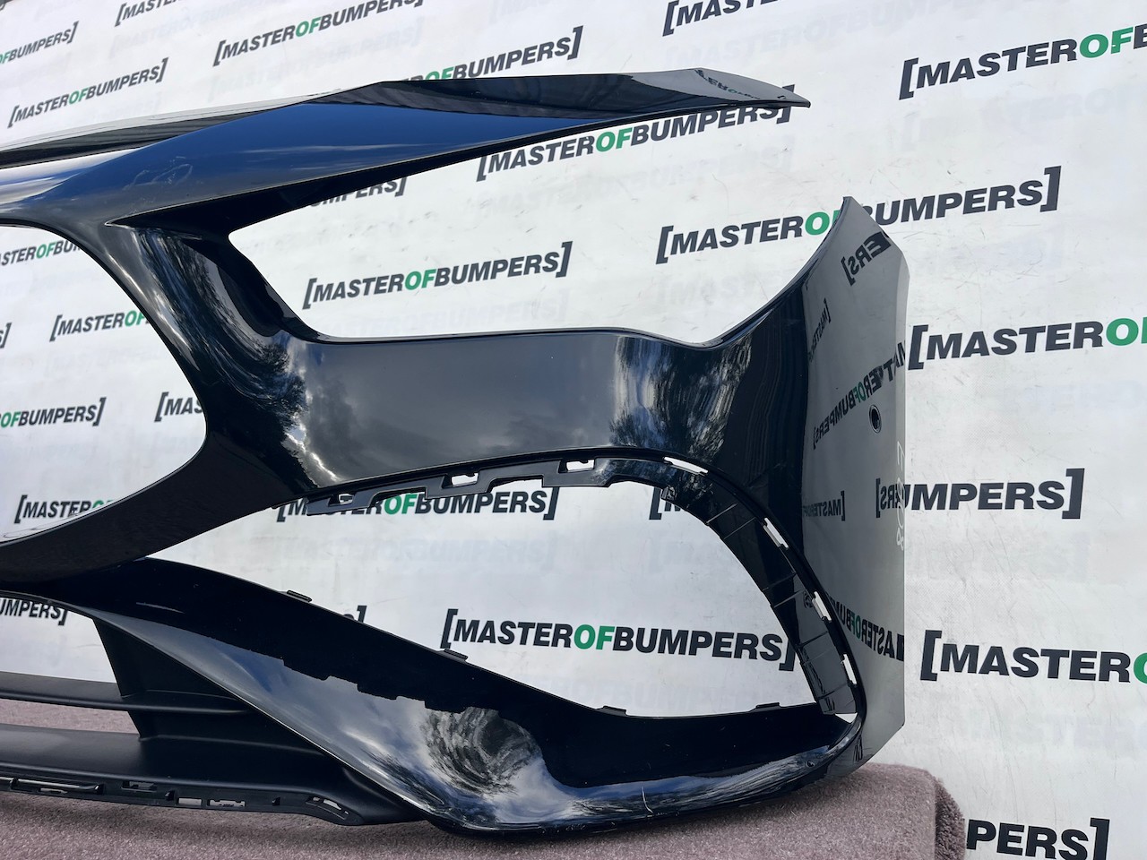 Mercedes Cla Amg A118 Lift Shootngbr 2023-2025 Front Bumper 6 Pdc Genuine [e508]