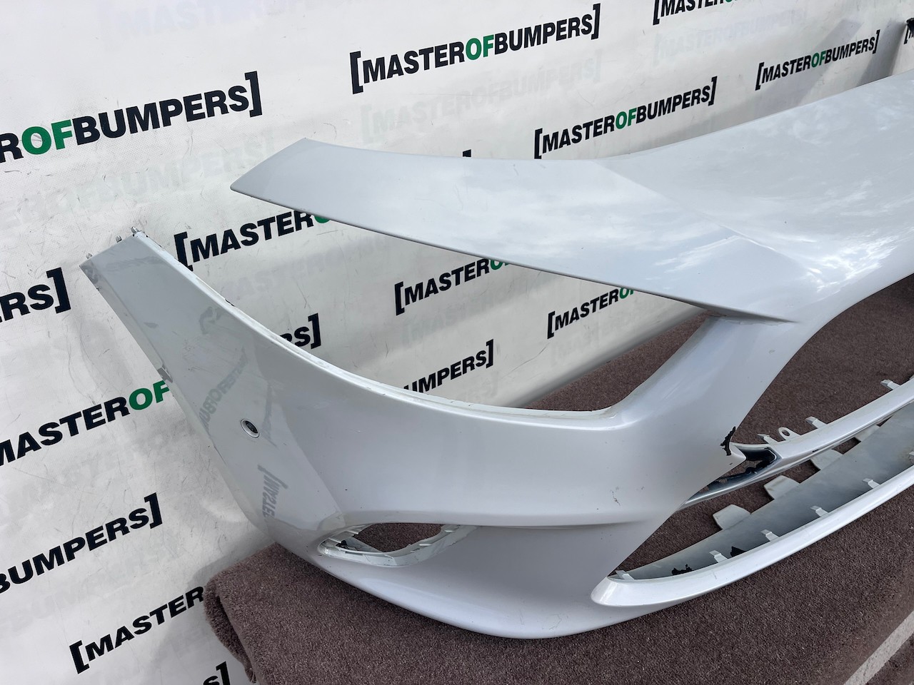 Mercedes A Class Se A177 Hatchback 2019-2022 Front Bumper 6 Pdc Genuine [e507]