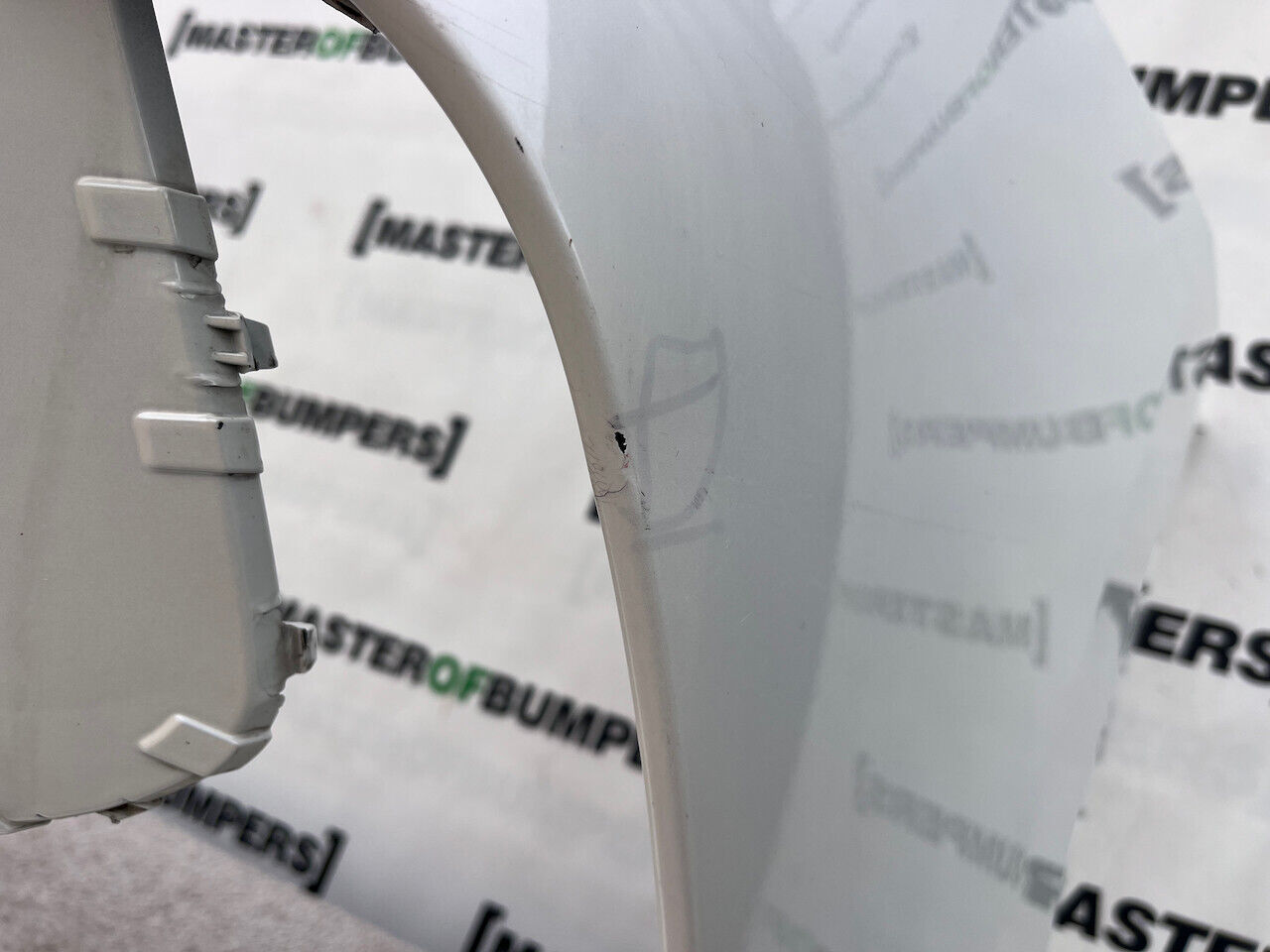 Mg Hs Trophy Face Lift Hatchback 2022-2025 Front Bumper 4 Pdc Genuine [p218]