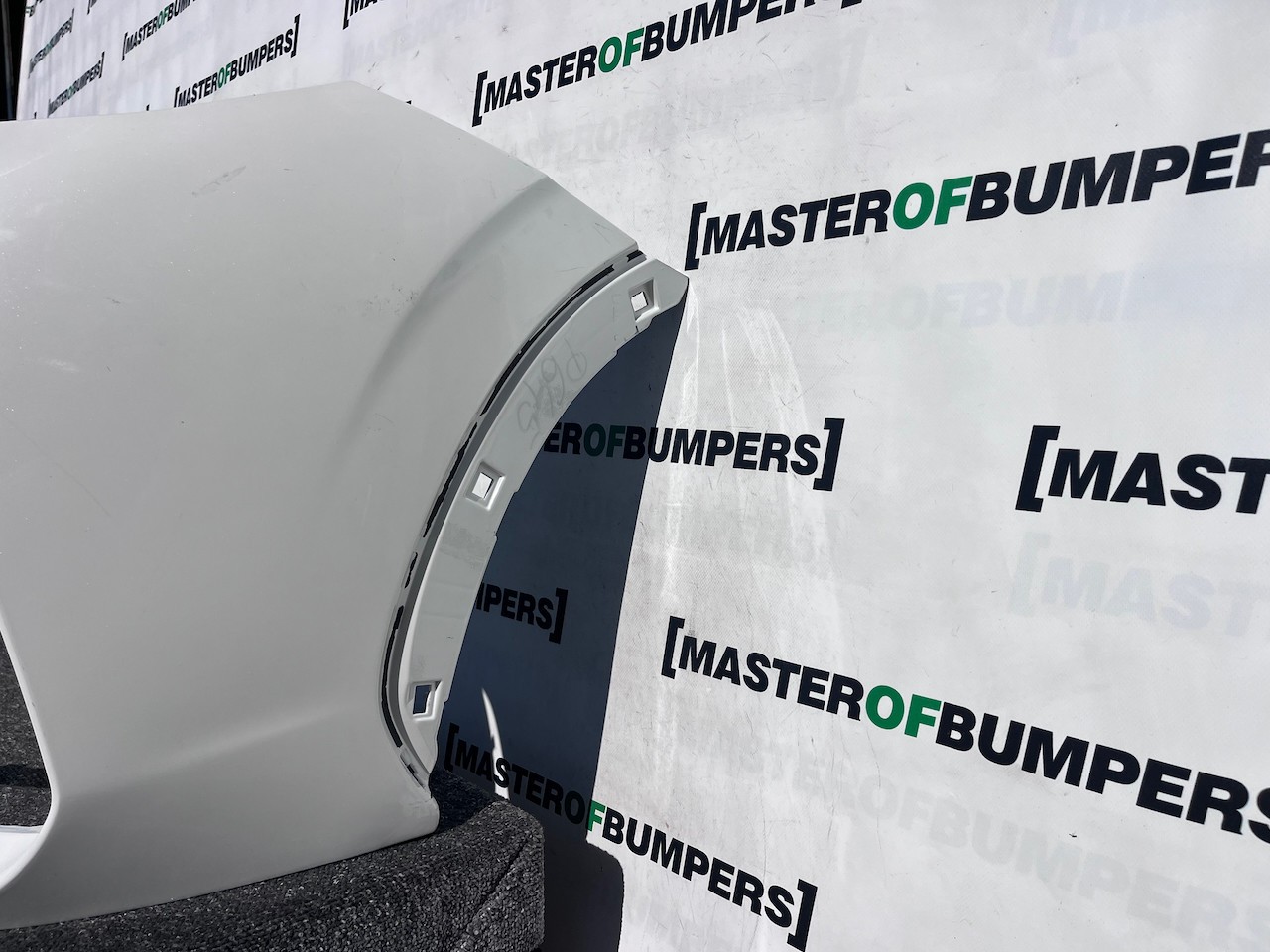 Mg Hs Hybrid+ E Crossover Mk2 2024-2027 Front Bumper 4 Pdc Genuine [p645]