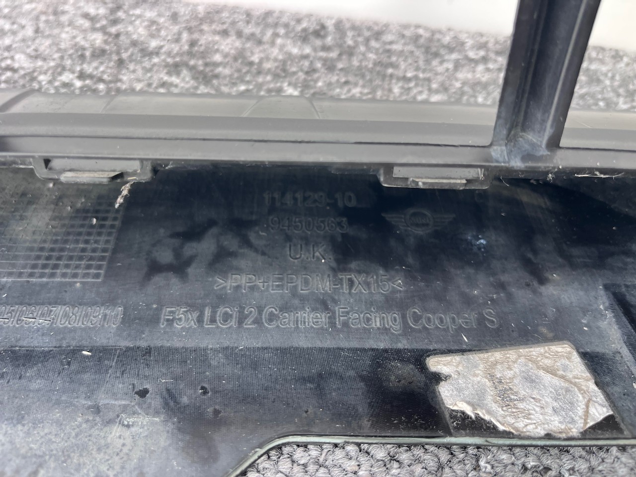 Mini Cooper S F56 F55 Lci 2021-2024 Front Bumper Carier 4 Pdc Genuine [p517]