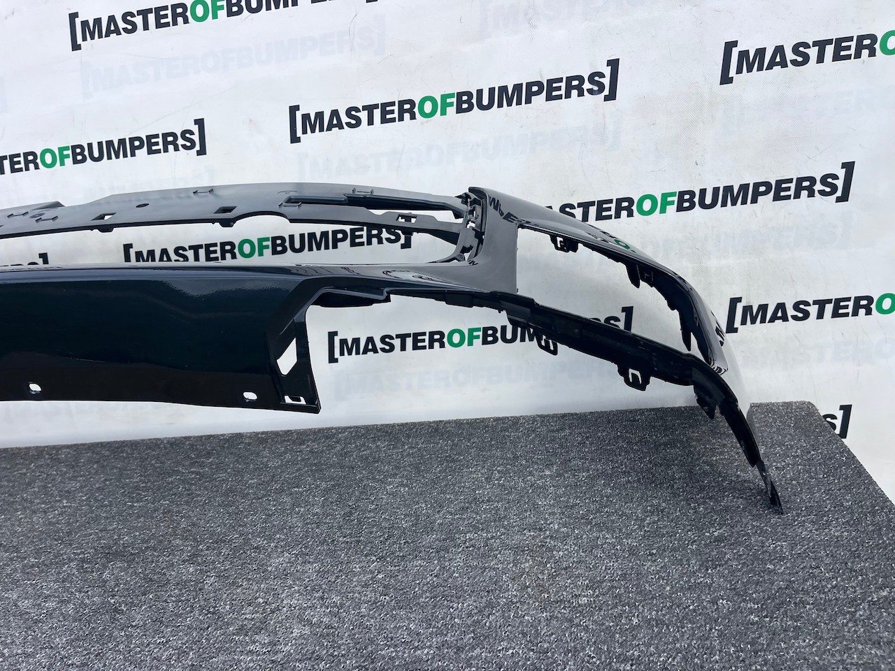 Mini Cooper One Jcw F66 Hatchback 2024-2027 Front Bumper Genuine [p630]