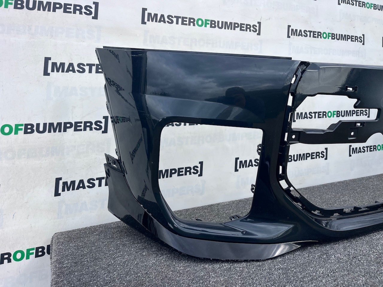 Mini Cooper One Jcw F66 Hatchback 2024-2027 Front Bumper Genuine [p630]