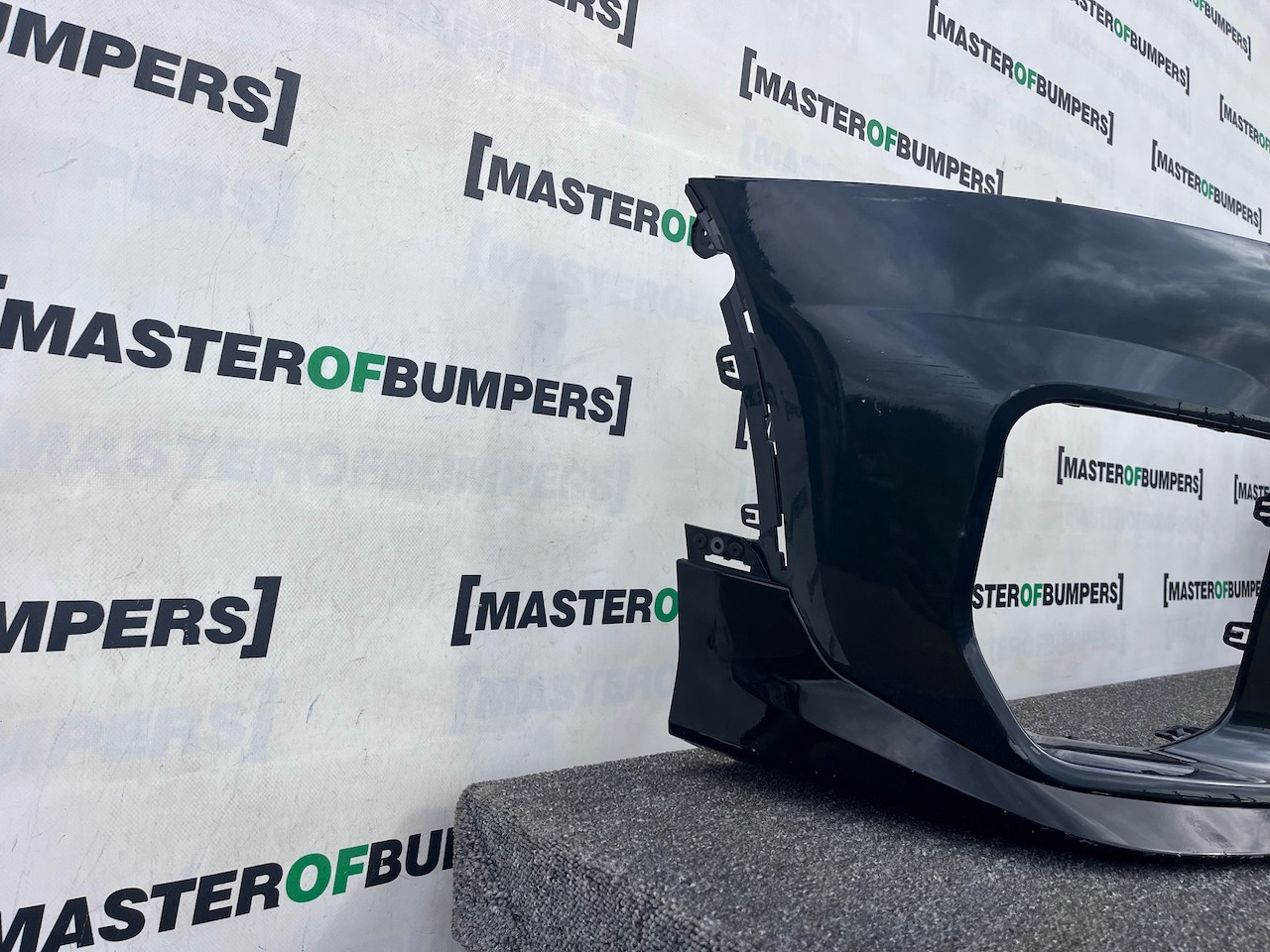 Mini Cooper One Jcw F66 Hatchback 2024-2027 Front Bumper Genuine [p630]