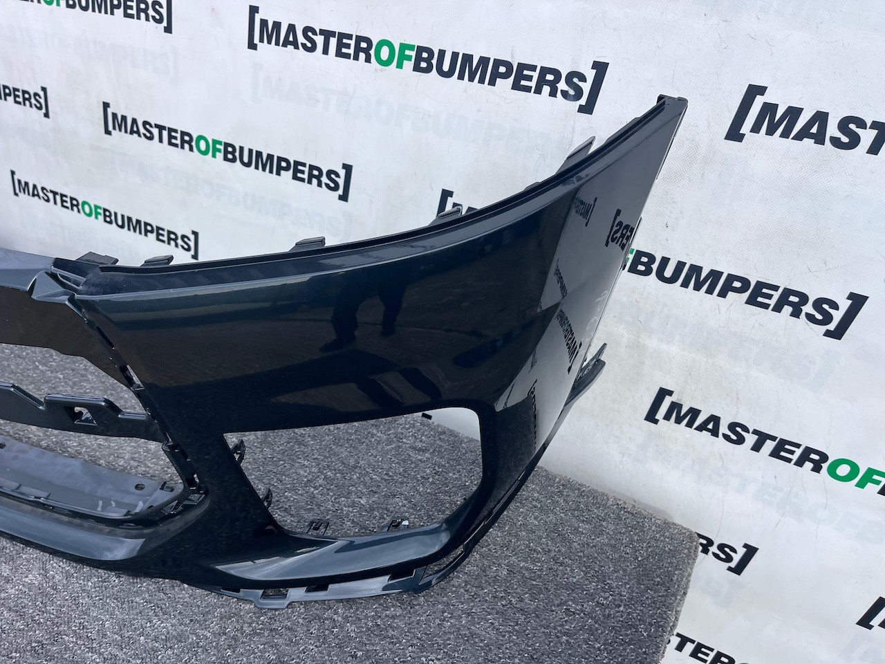 Mini Cooper One Jcw F66 Hatchback 2024-2027 Front Bumper Genuine [p630]