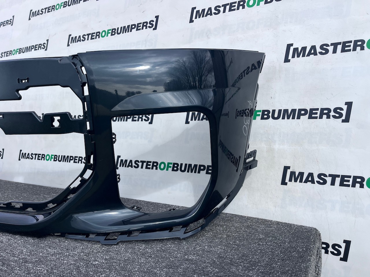 Mini Cooper One Jcw F66 Hatchback 2024-2027 Front Bumper Genuine [p630]