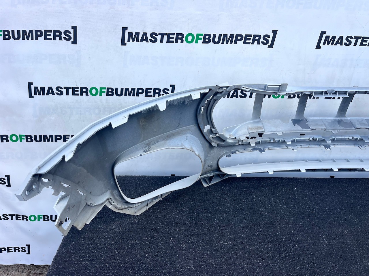 Mini Clubman F54 Clasic Se Hatchback 2015-2020 Front Bumper Genuine [p755]