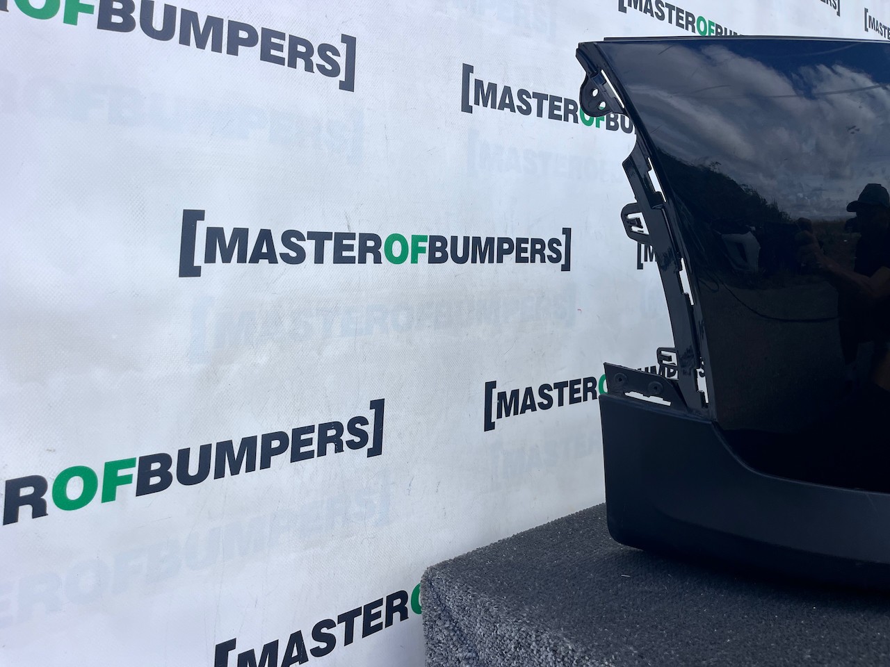 Mini Cooper S F65 F66 Hatchback 2024-2027 Front Bumper 4 Pdc Genuine [p757]
