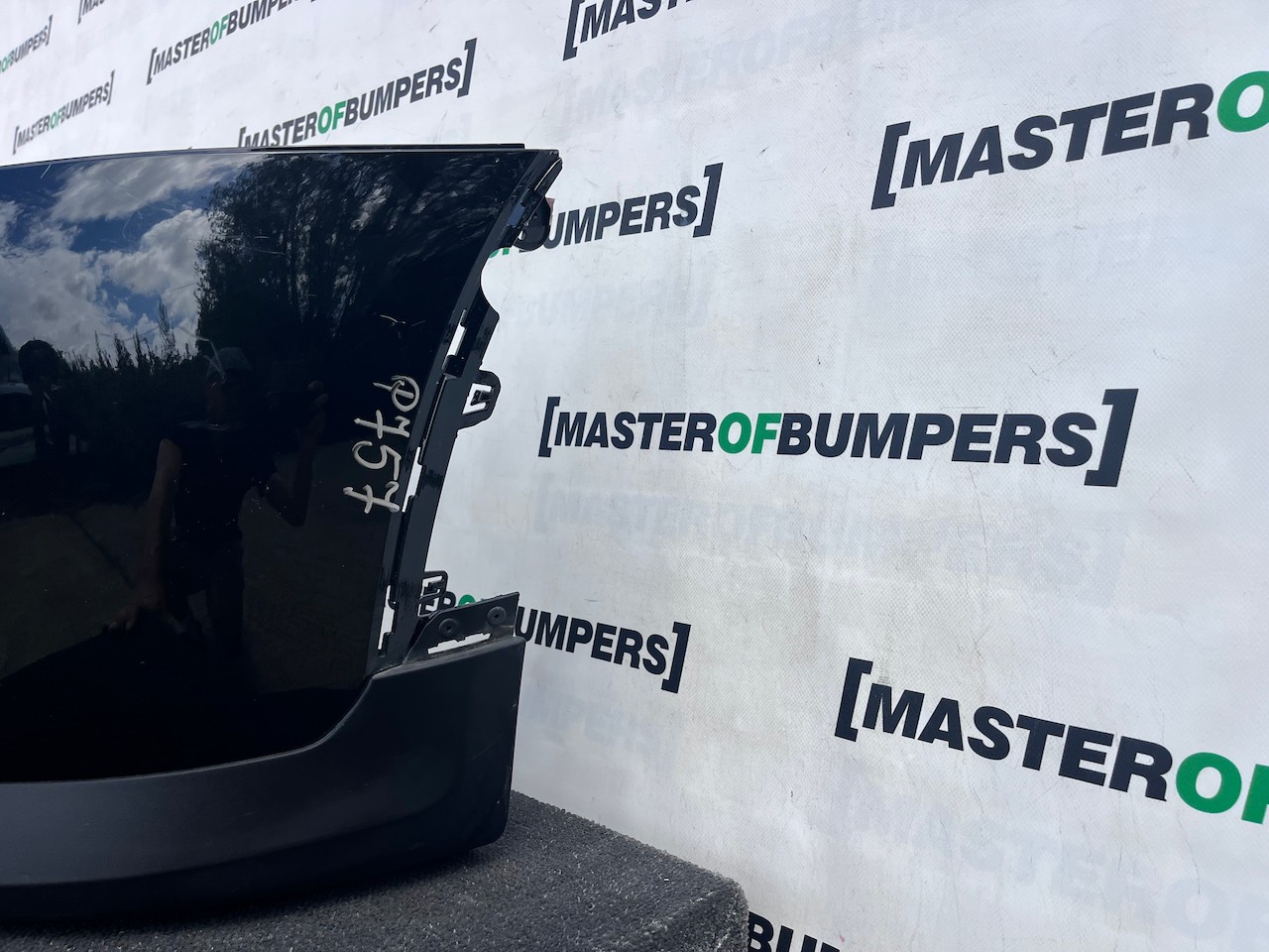 Mini Cooper S F65 F66 Hatchback 2024-2027 Front Bumper 4 Pdc Genuine [p757]