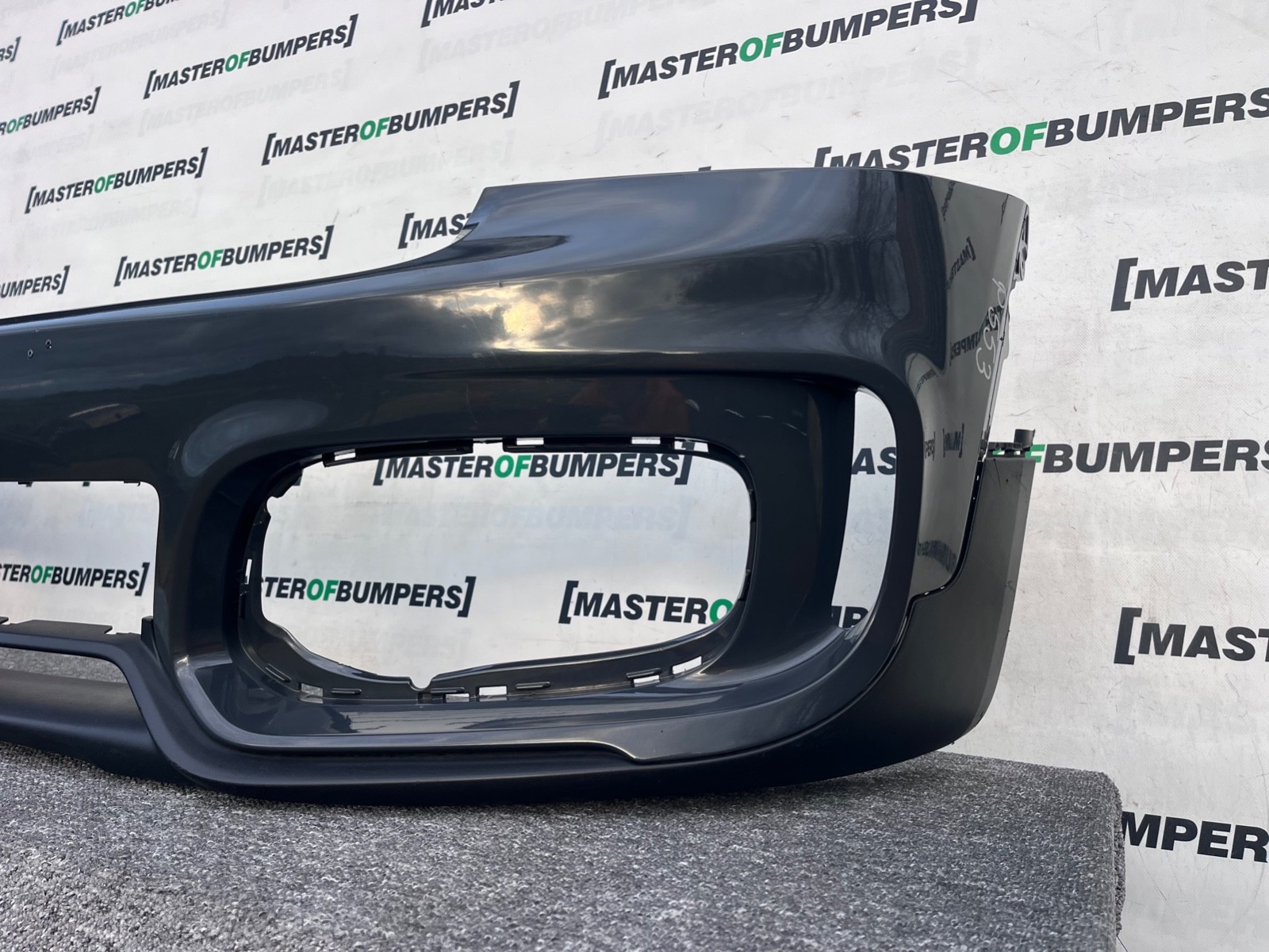 Mini Countryman S Sport F60 2017-2021 Front Bumper No Pdc Genuine [p553]