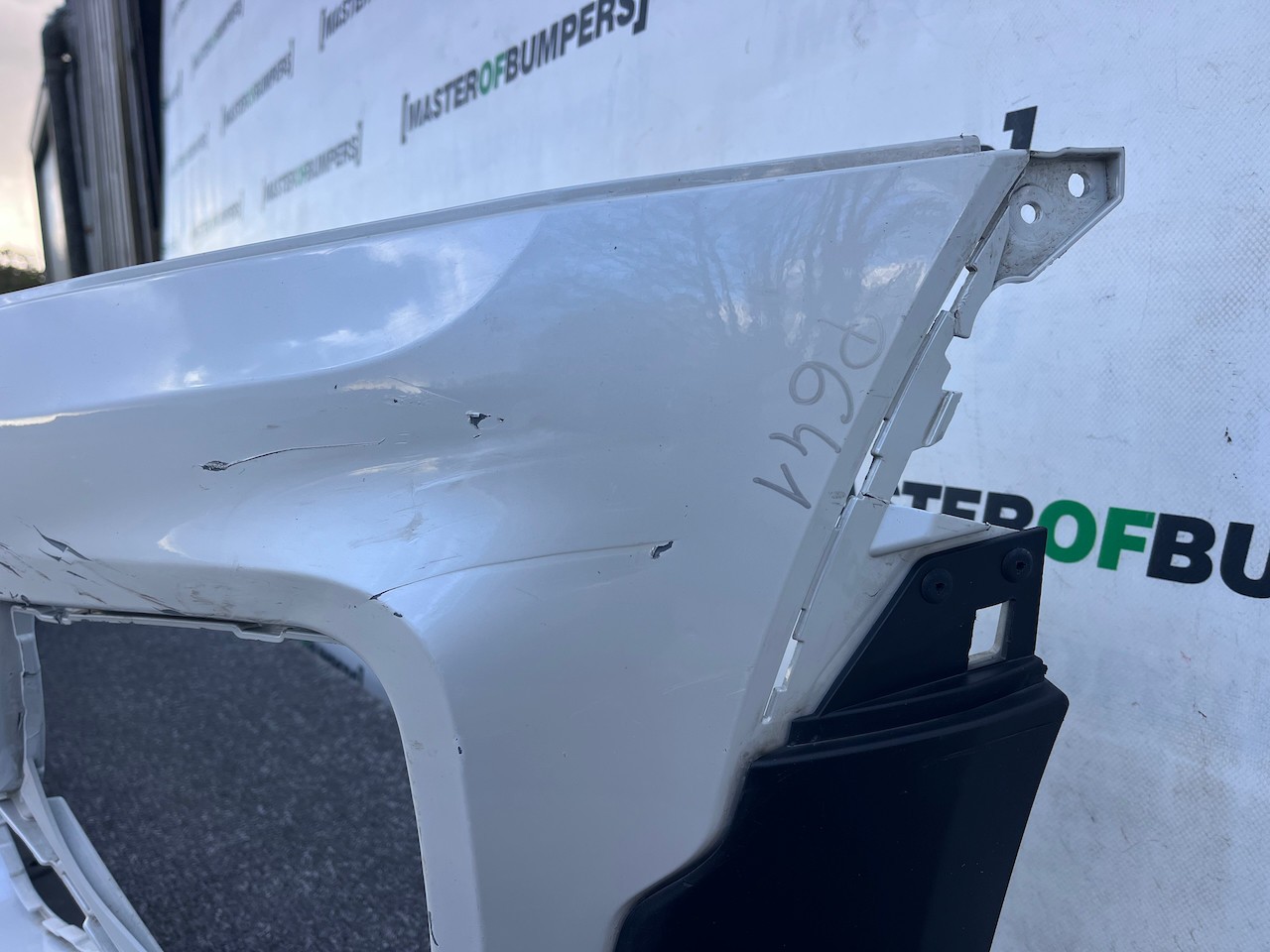 Mini Clubman Jcw Sport F54 Hatchback 2015-2020 Front Bumper 6 Pdc Genuine [p641]