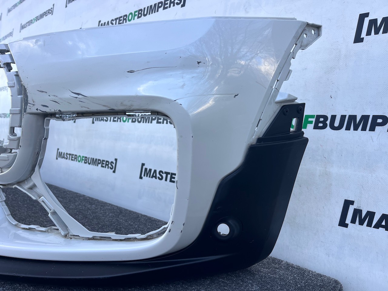 Mini Clubman Jcw Sport F54 Hatchback 2015-2020 Front Bumper 6 Pdc Genuine [p641]