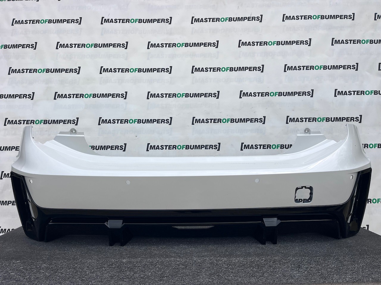 Mini Cooper Jcw Ev Electric Lci Hatch 2025-2027 Rear Bumper 6 Pdc Genuine [p697]