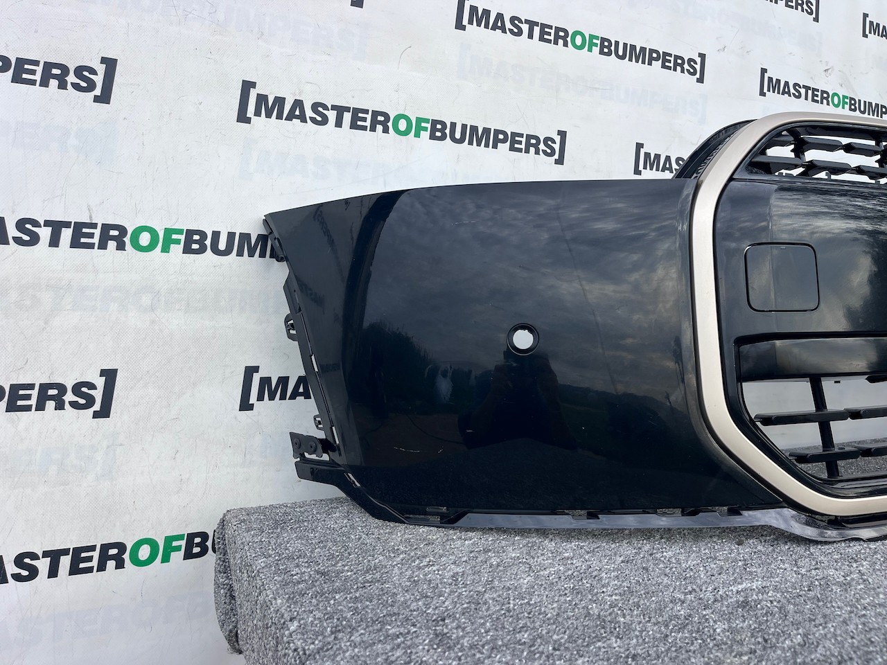 Mini Cooper One C F65  F66 Hatchback 2024-on Front Bumper 4 Pdc Genuine [p523]