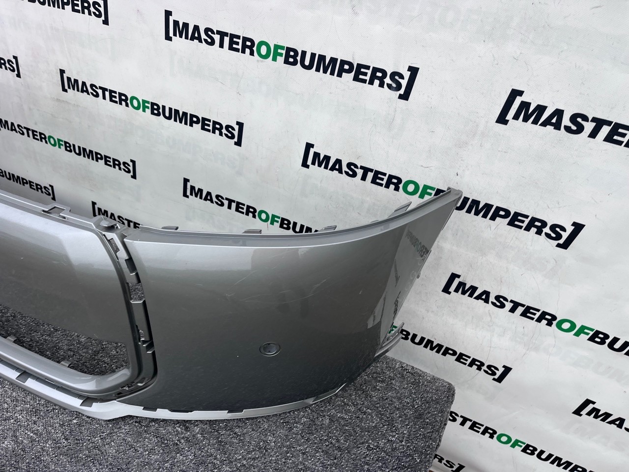Mini Cooper One C F65 F66 Hatchback 2024-on Front Bumper 4 Pdc Genuine [p554]