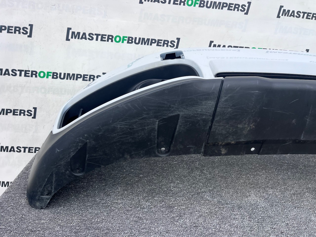 Mini Countryman Se Classic F60 2017-2020 Front Bumper No Pdc Genuine [p663]
