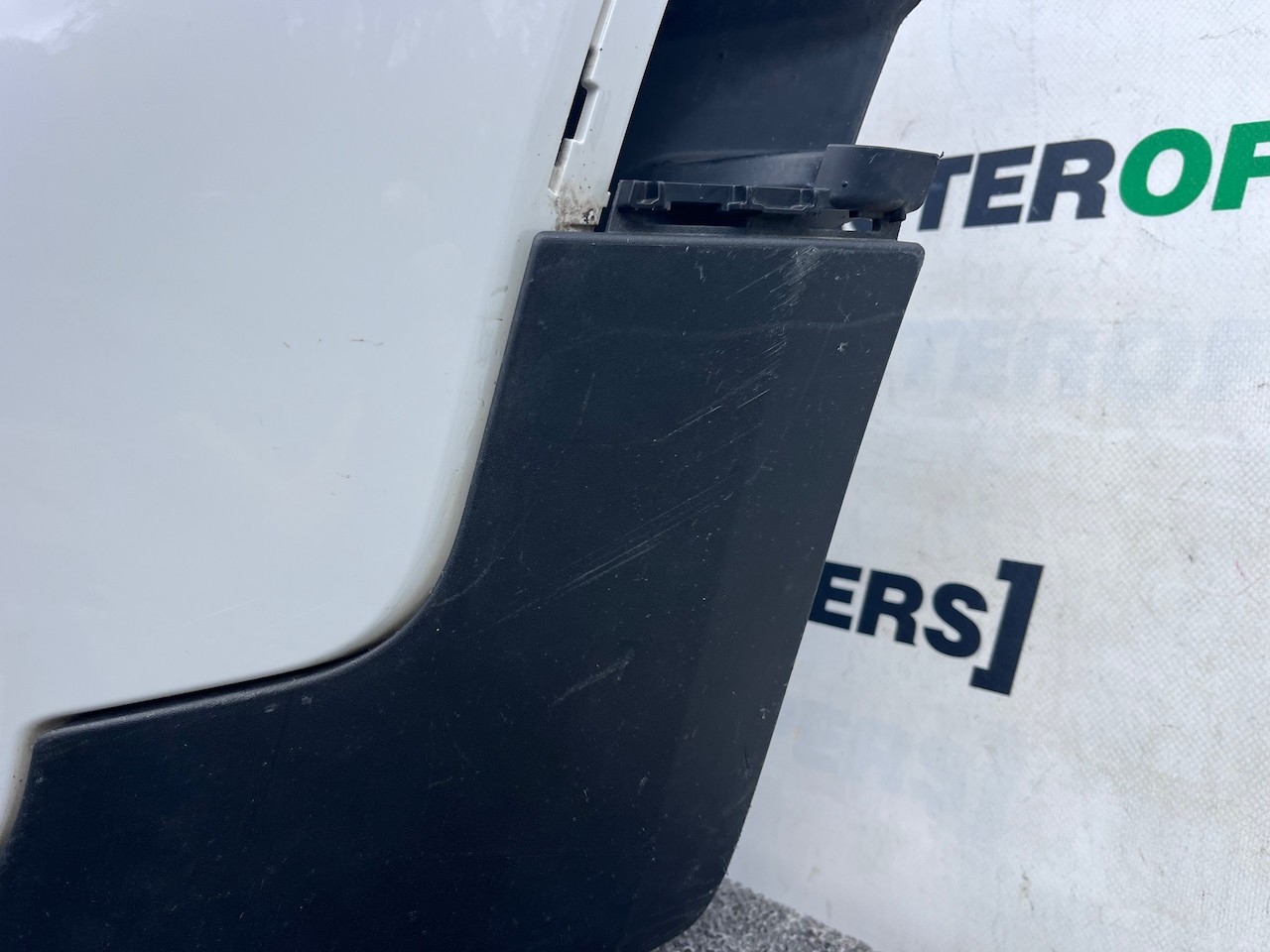 Mini Countryman Se Classic F60 2017-2020 Front Bumper No Pdc Genuine [p672]