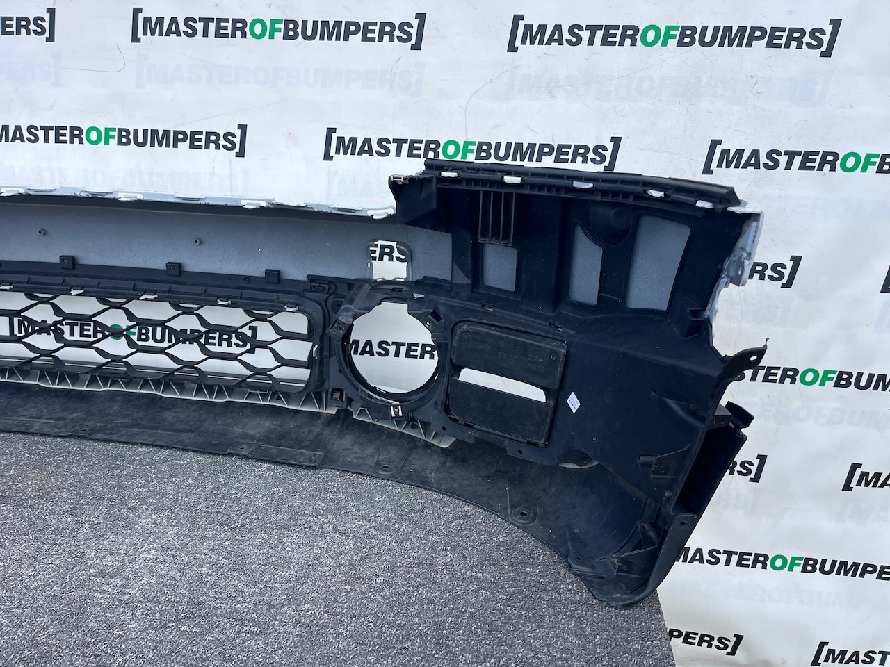 Mini Countryman Se Classic F60 2017-2020 Front Bumper No Pdc Genuine [p672]