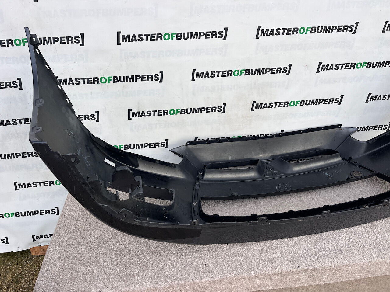 Mitsubishi Lancer Gs2 Evo 10 Hatch 2008-2011 Front Bumper +jets Genuine [g434]