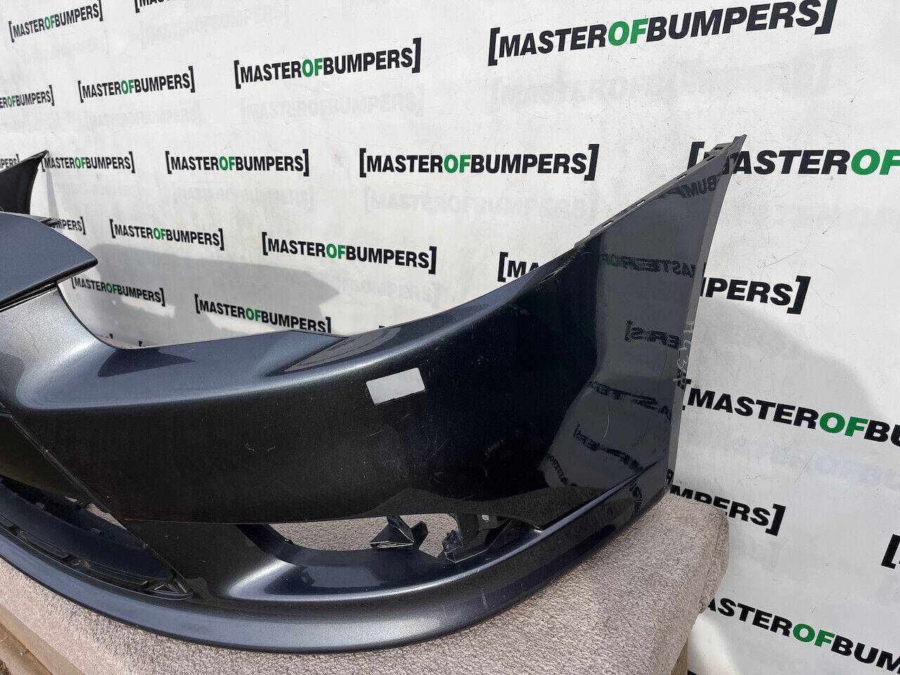 Mitsubishi Lancer Gs2 Evo 10 Hatch 2008-2011 Front Bumper +jets Genuine [g434]