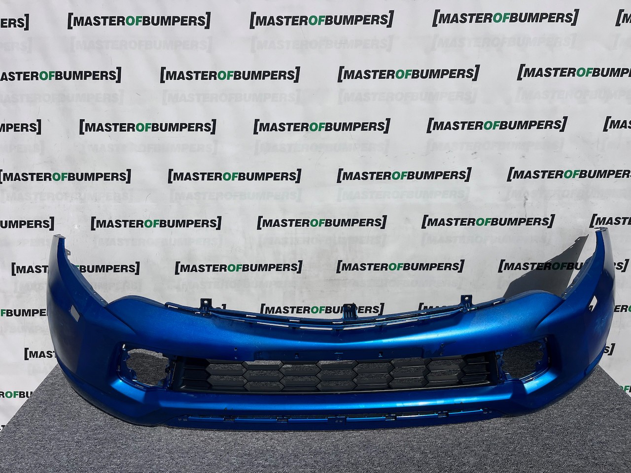 Mitsubishi L200 Barbarian Titan 2016-2019 Front Bumper Jets Genuine [m466]