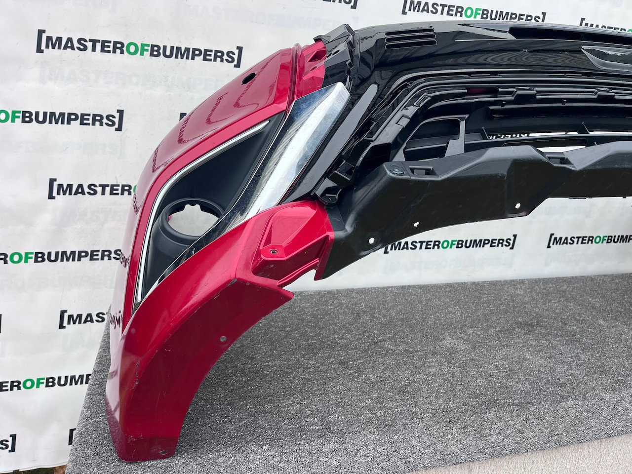 Mitsubishi Outlander Ls Phev Mk3 2017-2021 Front Bumper 4 Pdc Jet Genuine [m487]