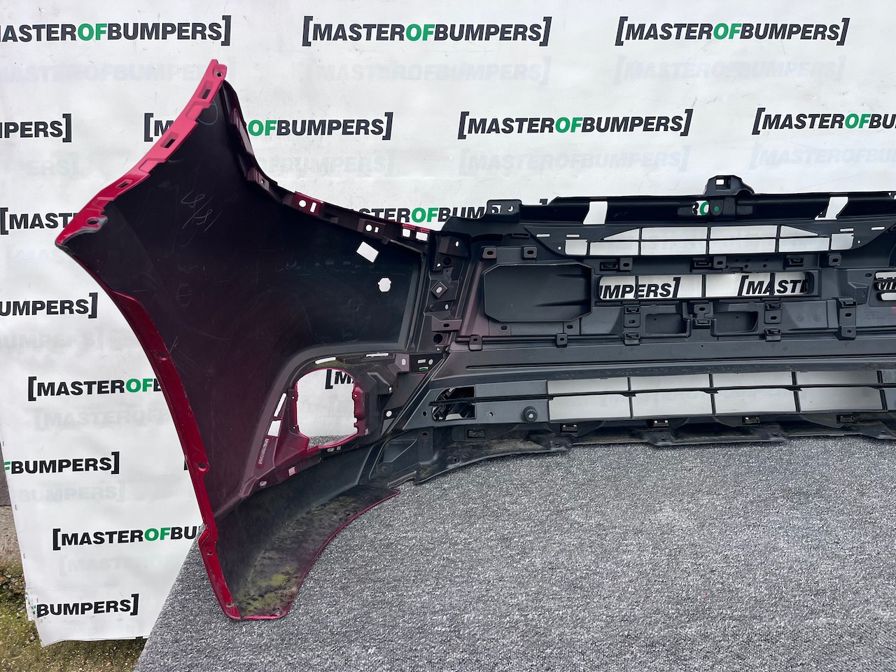 Mitsubishi Outlander Ls Phev Mk3 2017-2021 Front Bumper 4 Pdc Jet Genuine [m487]