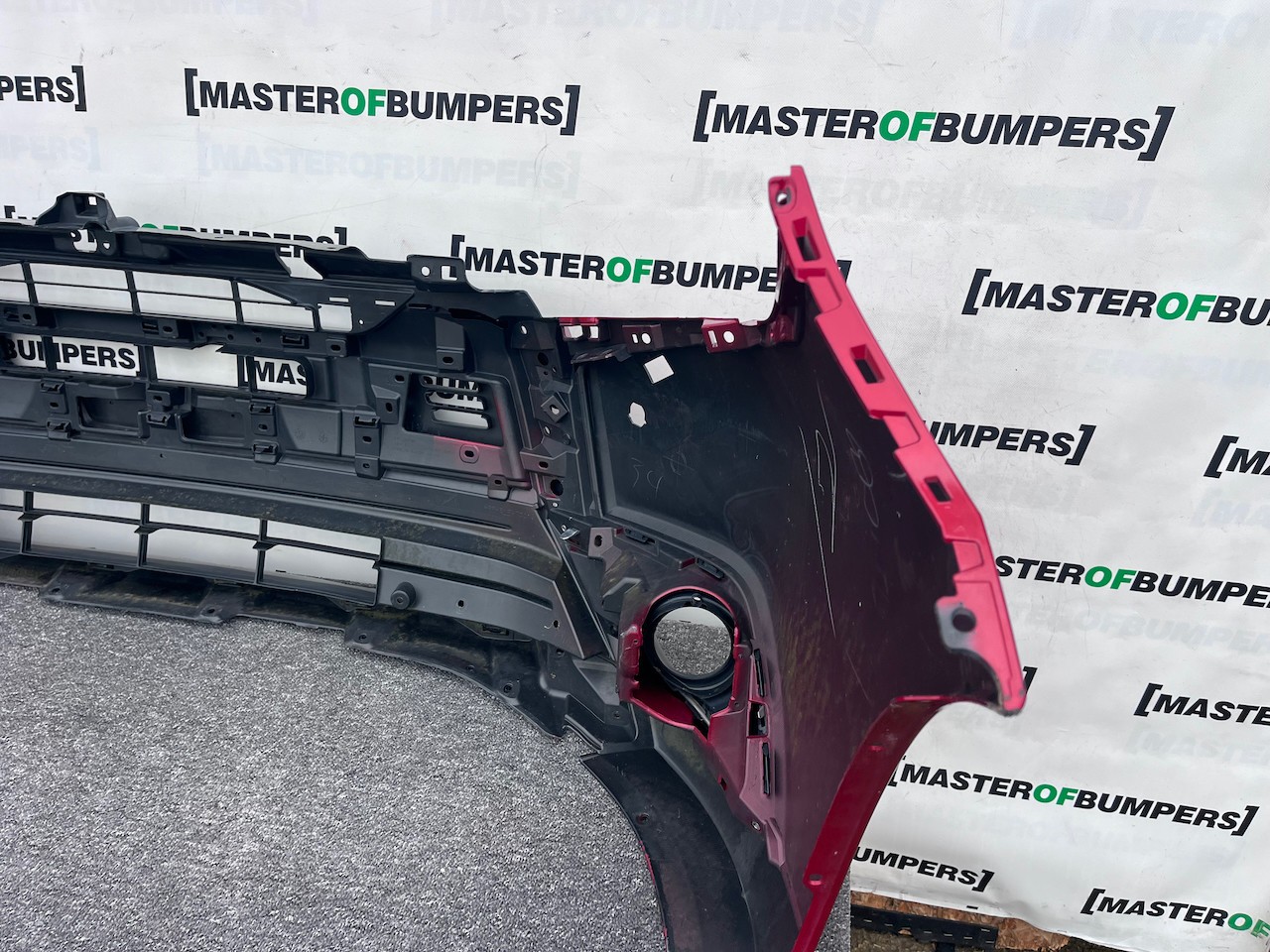 Mitsubishi Outlander Ls Phev Mk3 2017-2021 Front Bumper 4 Pdc Jet Genuine [m487]