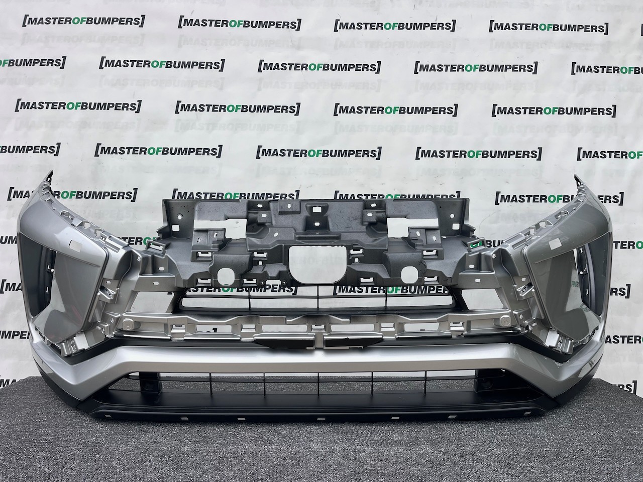 Mitsubishi Eclipse Cross 2017-2021 Front Bumper No Pdc +jet Genuine [m497]